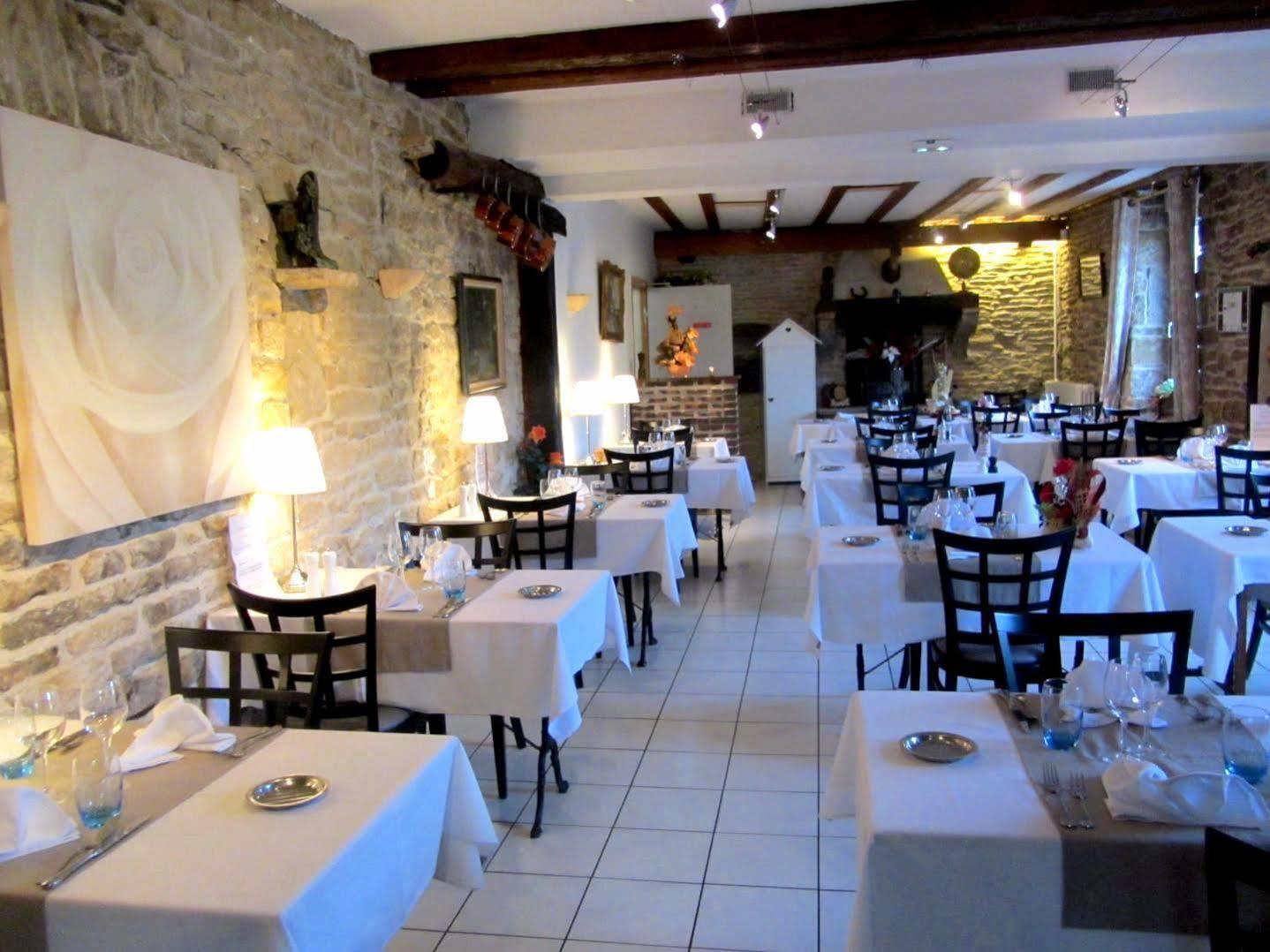 La Truite De La Loue Hotel Quingey Exterior photo